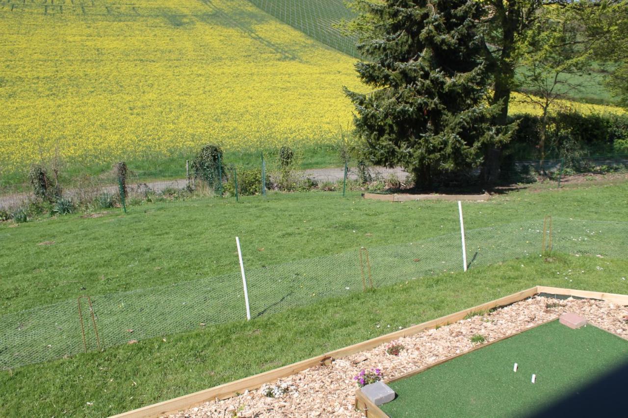 Happy & Relax Bed & Breakfast Mentque-Nortbecourt Exterior photo